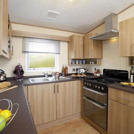The Derwent Villa Prestatyn Dış mekan fotoğraf